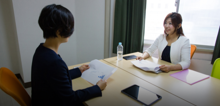 一對一會議，談什麼？組織心理學家：先問下屬這 5 個問題！