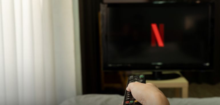 你先自律、才有自由 — NETFLIX 的零規則管理法