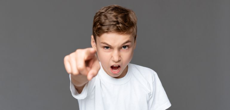 你家也有火爆青少年?──《家有青少年之爸媽的33個修練》