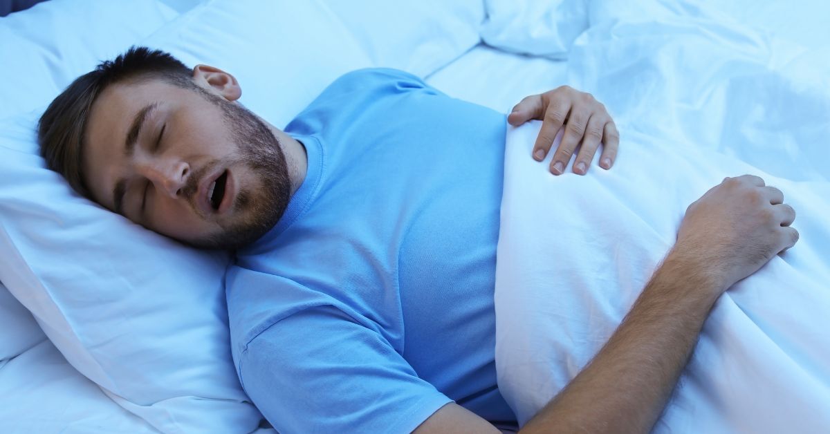 一睡著就鼾聲雷動？劉博仁醫師警示：長期打呼恐推升慢性發炎風險！