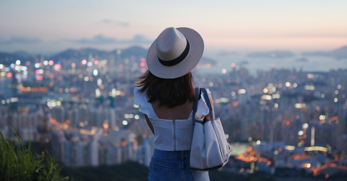 你也是這樣長大的嗎?何琦瑜《父母的旅程》──看見「懂事」背後的故事